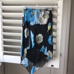 Betsy Johnson hi lo skirt blue black floral size 2